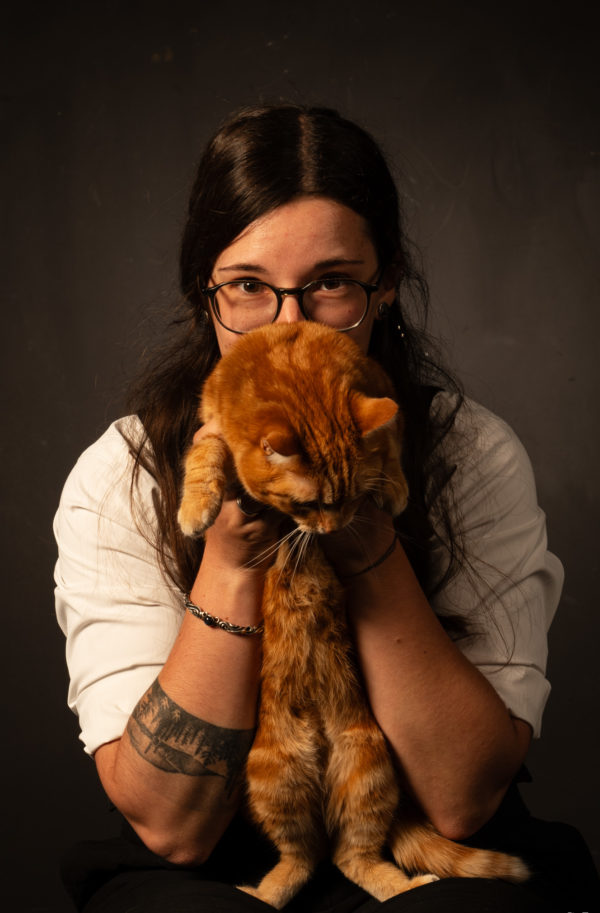 la femme et son chat