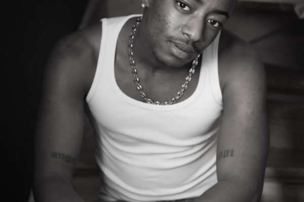 portrait masculin afro